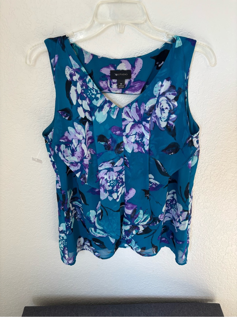 AB Studio Teal Floral Ruffled Sleeveless Top